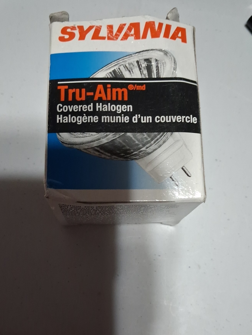 Sylvania Tru-Aim Covered Halogen Bulb - White/Blue/Black Box